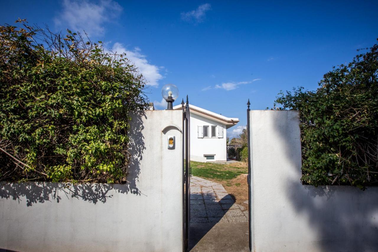 Sardinia Hostay Holiday House With Garden Sant'Isidoro Sant Isidoro  Екстериор снимка